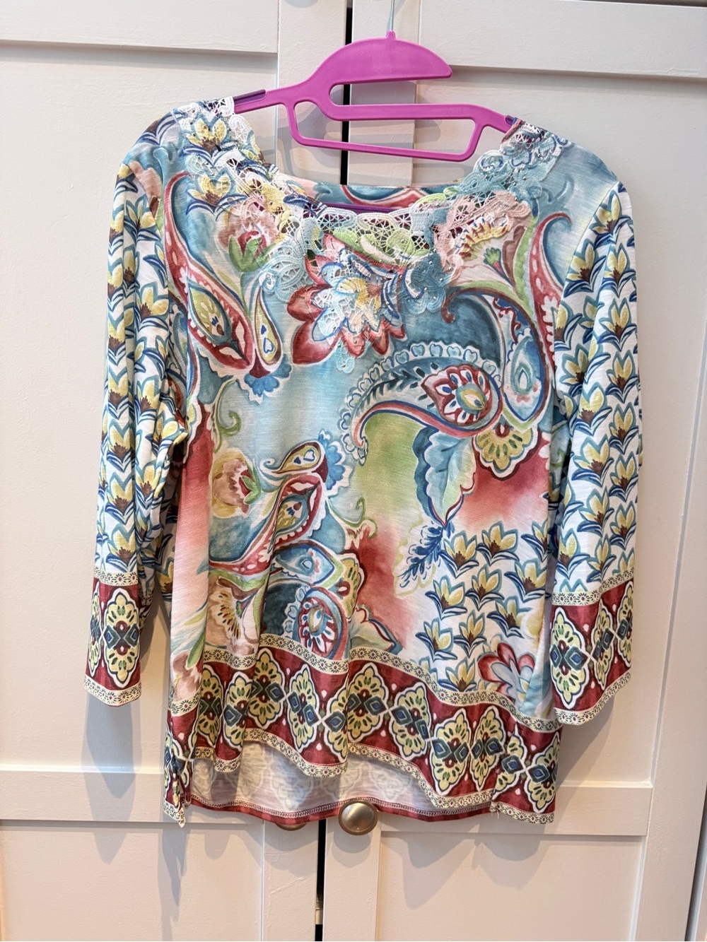Alfred Dunner Petite PM Paisley Crochet Rhinestone 3/4 Sleeve Top Never Worn